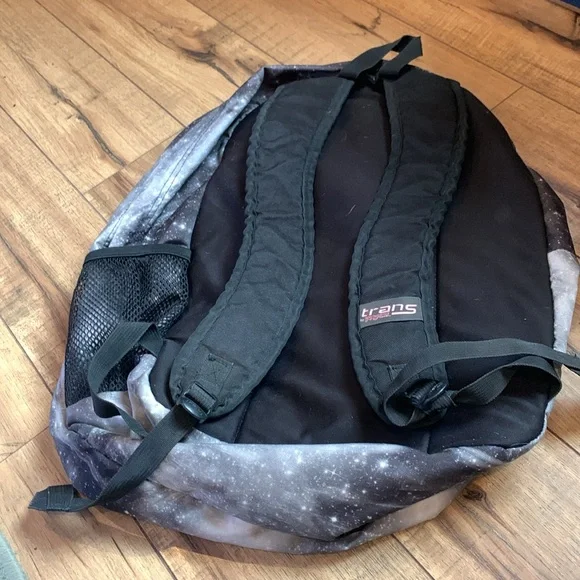 Backpack - Picture 2 of 2